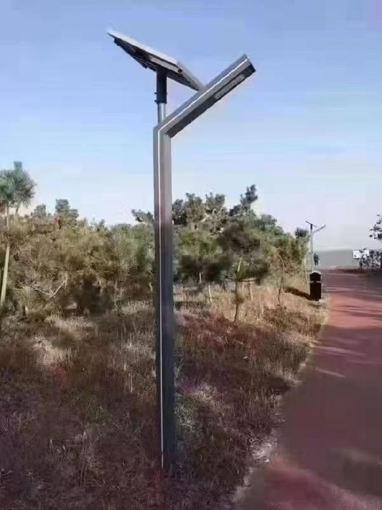 太陽(yáng)能路燈