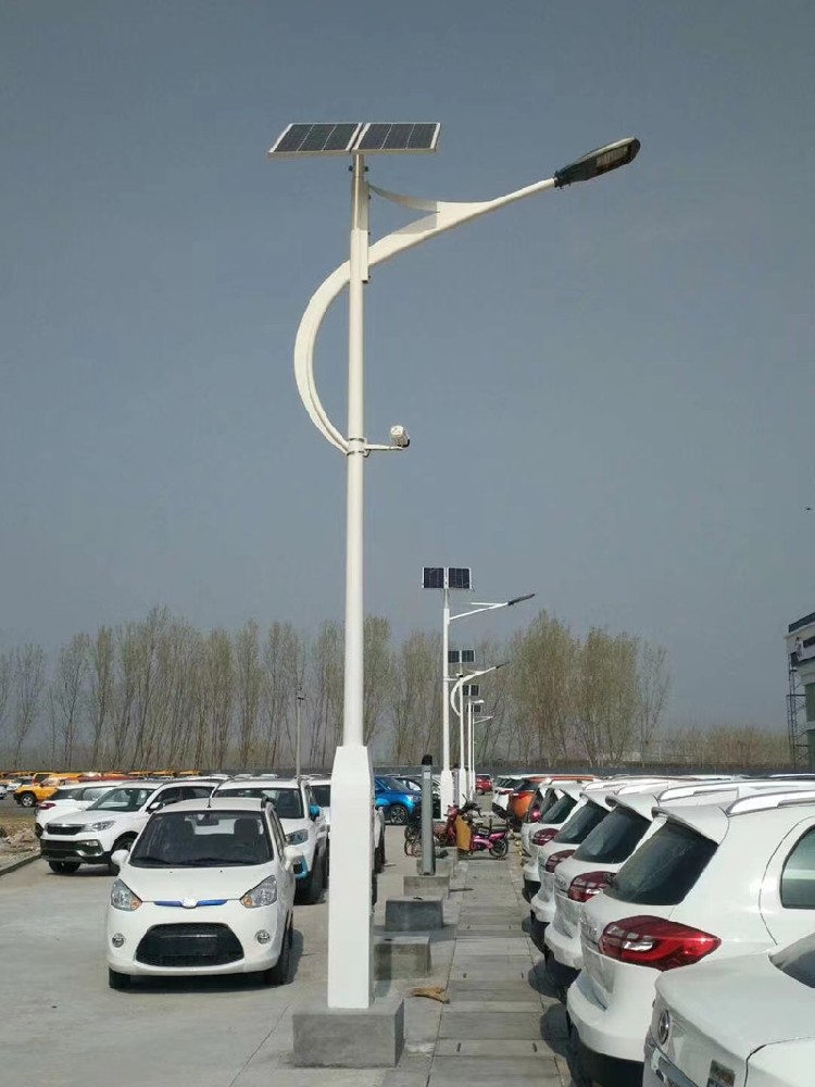 太陽(yáng)能路燈