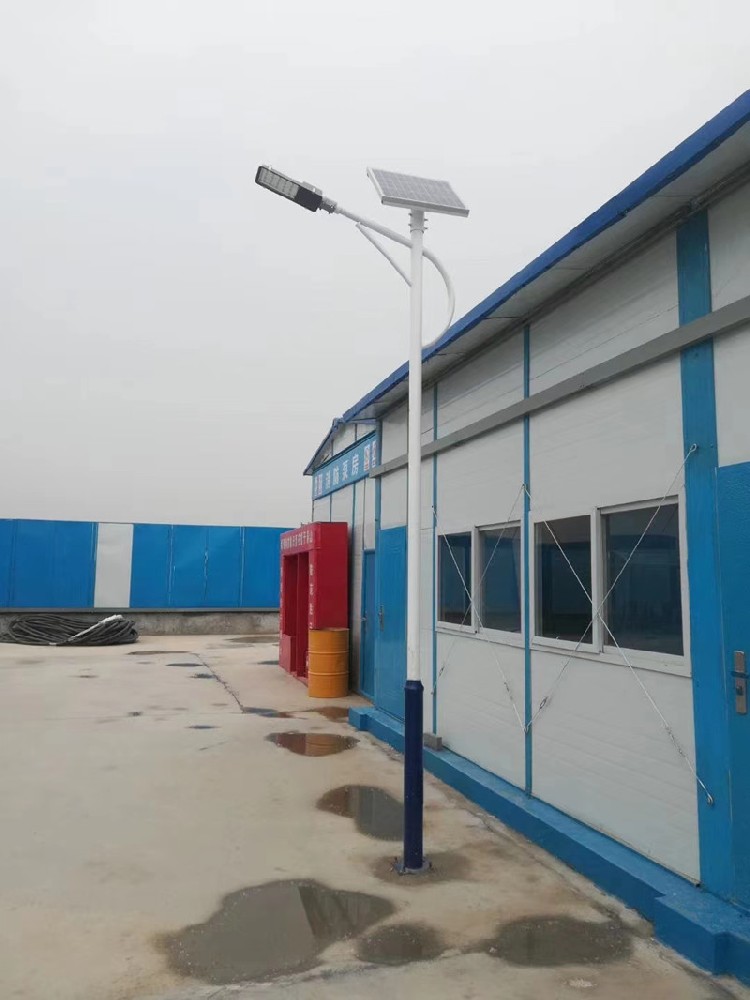 太陽(yáng)能路燈